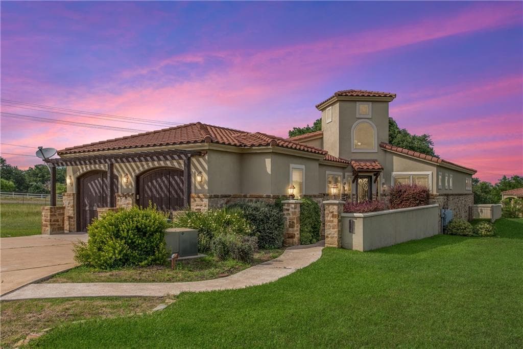 104 Alamo Ct