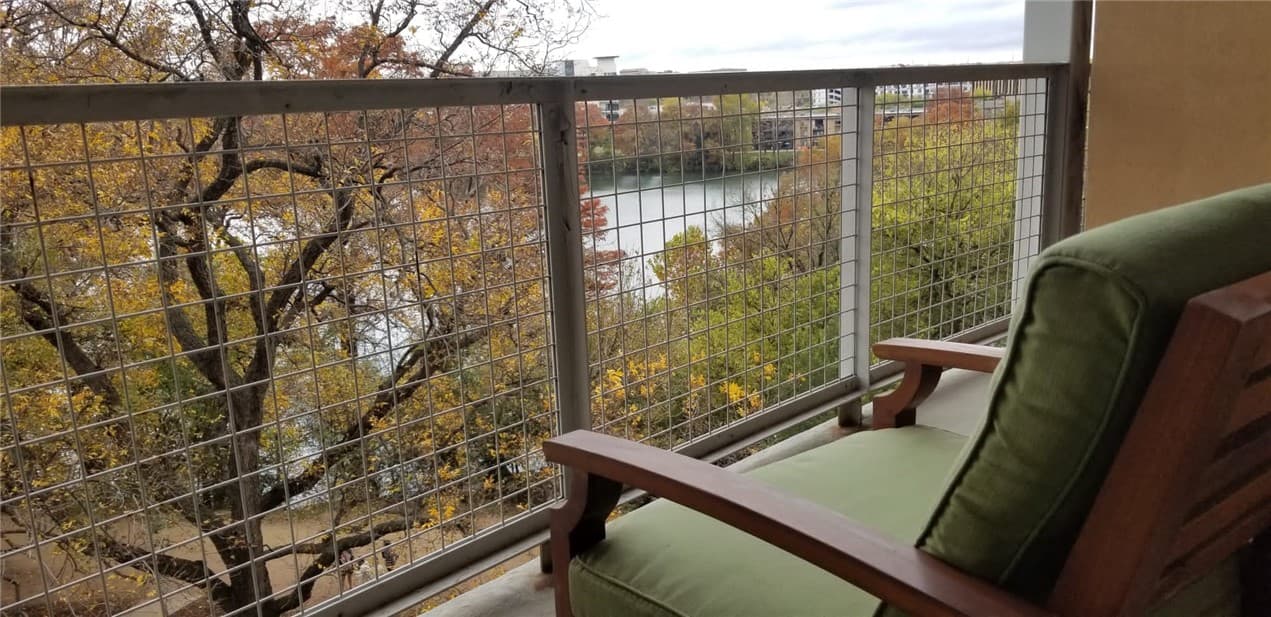54 Rainey St Apt 501