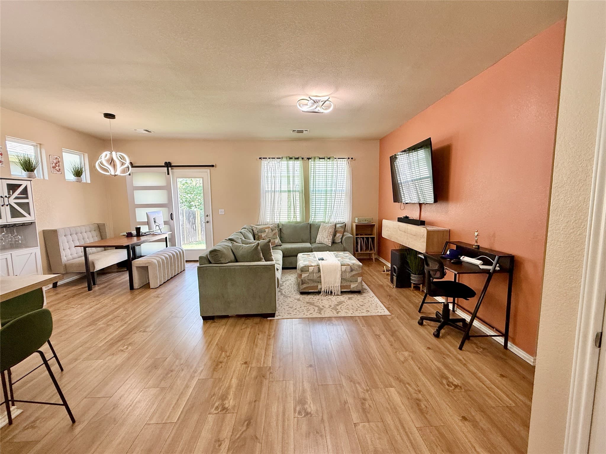 Gallery image 3