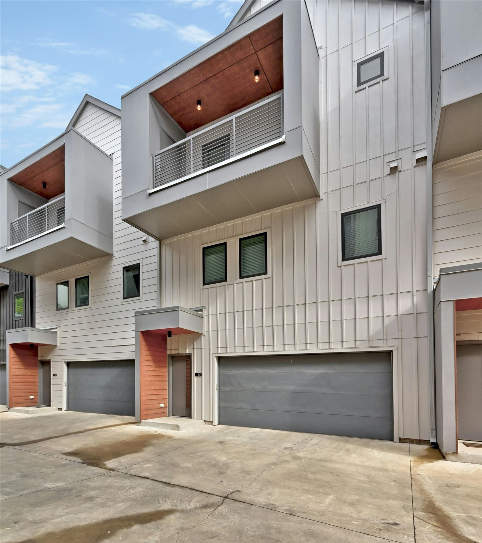 5924 S Congress Ave Apt 93