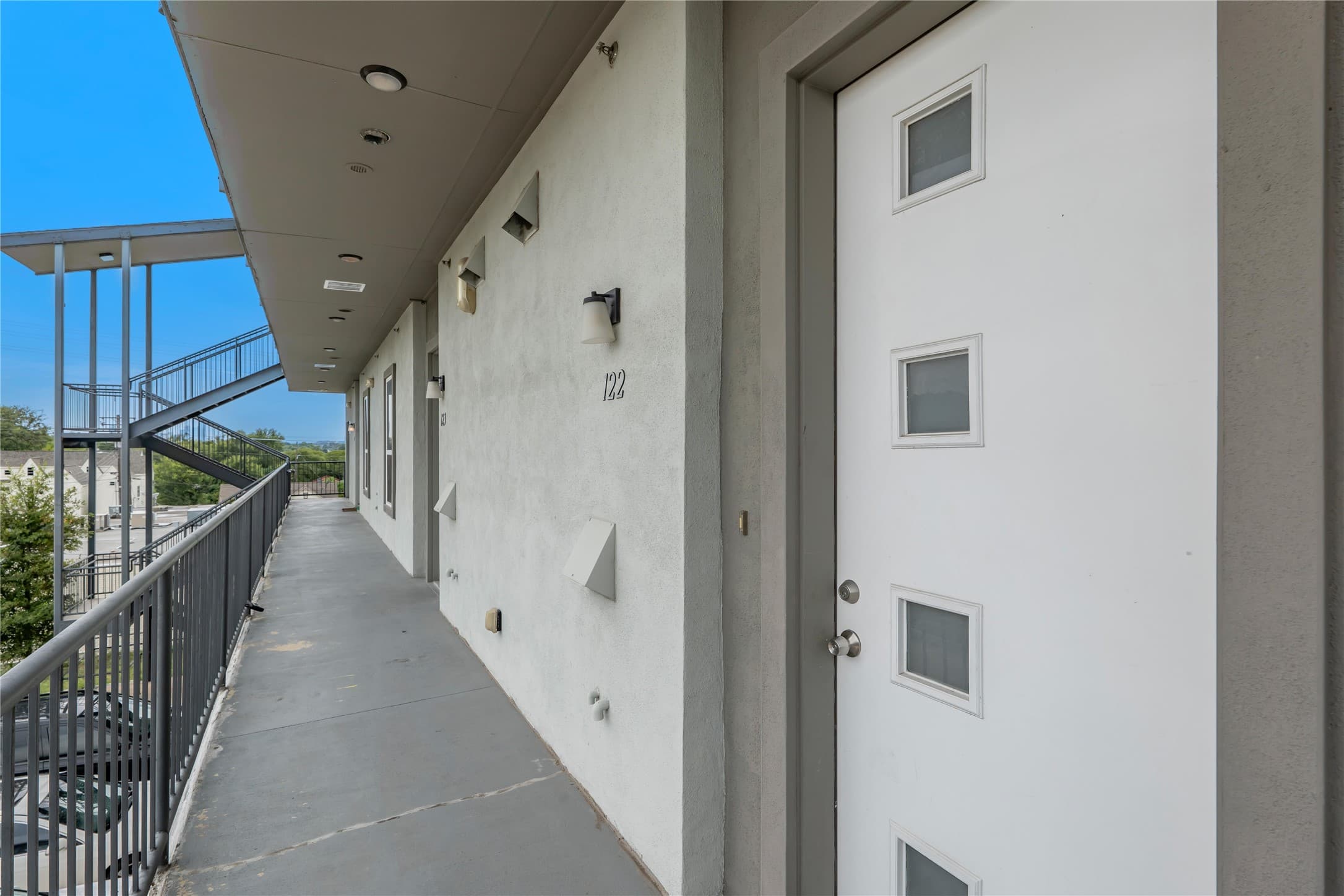 Gallery image 3