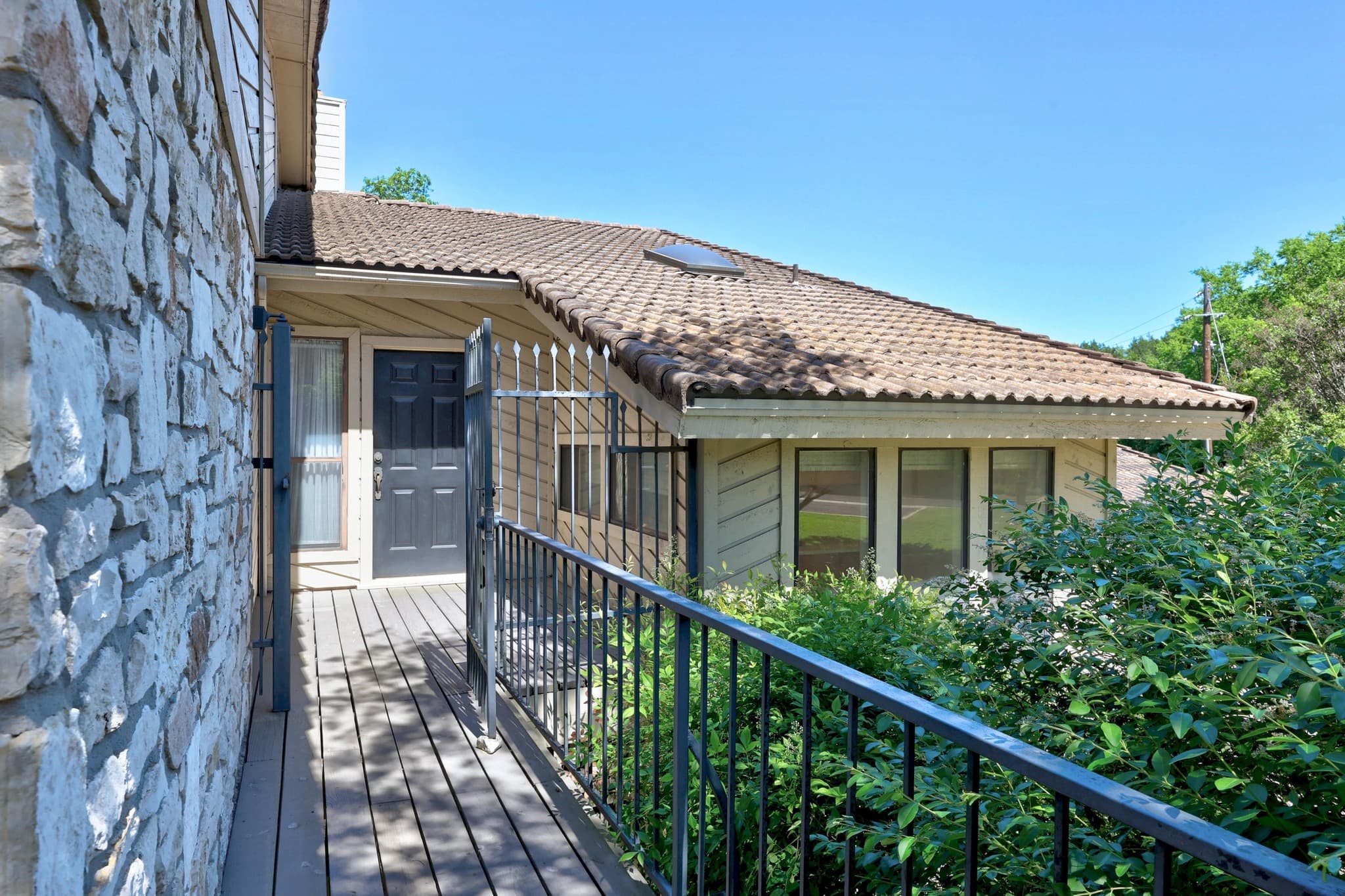 Gallery image 3