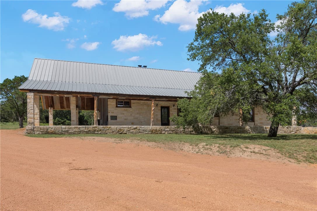 418 Juniper Trl