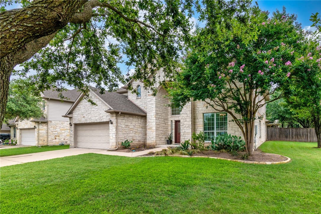2004 Overland Dr