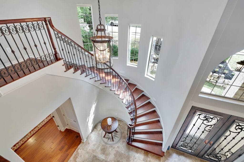 Gallery image 4