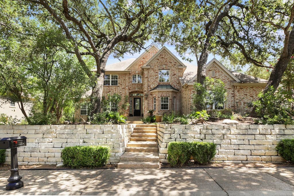 4308 Rio Robles Dr