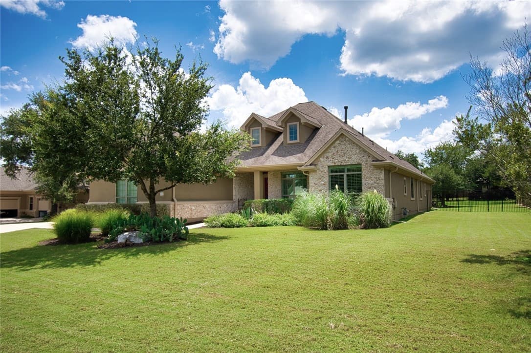 3207 Raspberry Rd