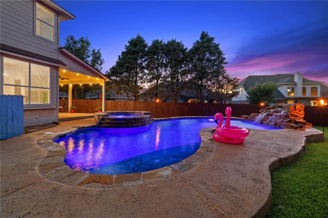 3216 Dawn Mesa Ct