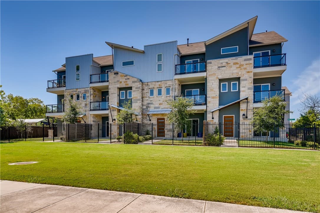 7206 Bassett Ct