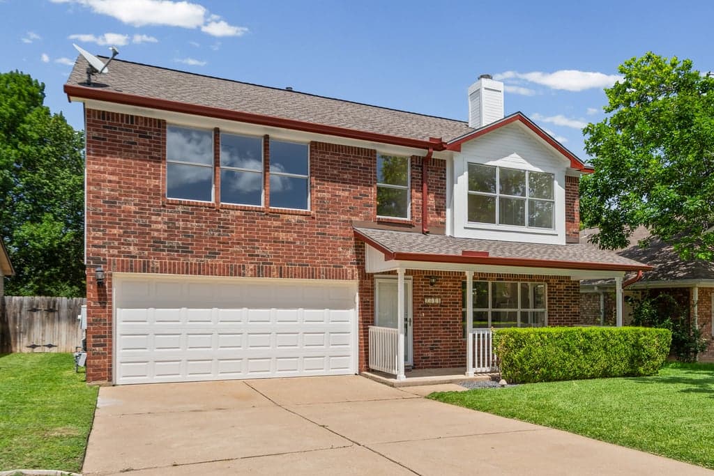1810 Summer Rain Dr