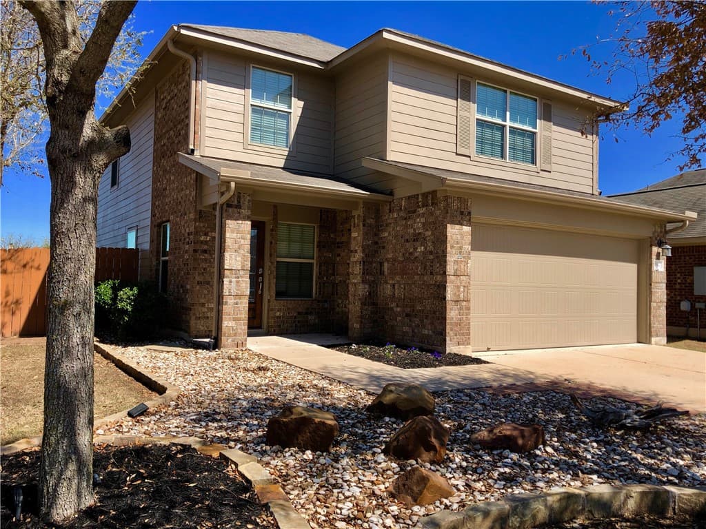 384 Housefinch Loop