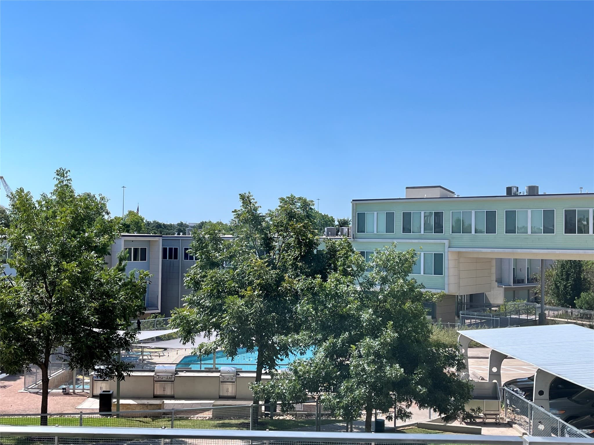 604 N Bluff Dr Unit 242