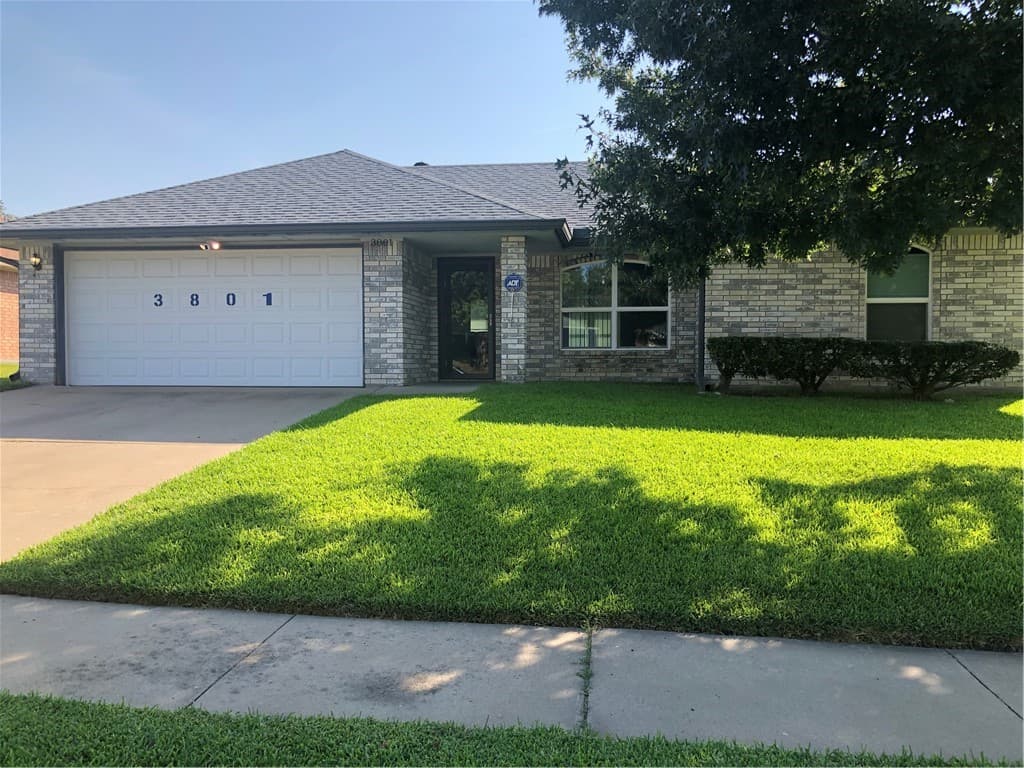 3801 Water Oak Dr