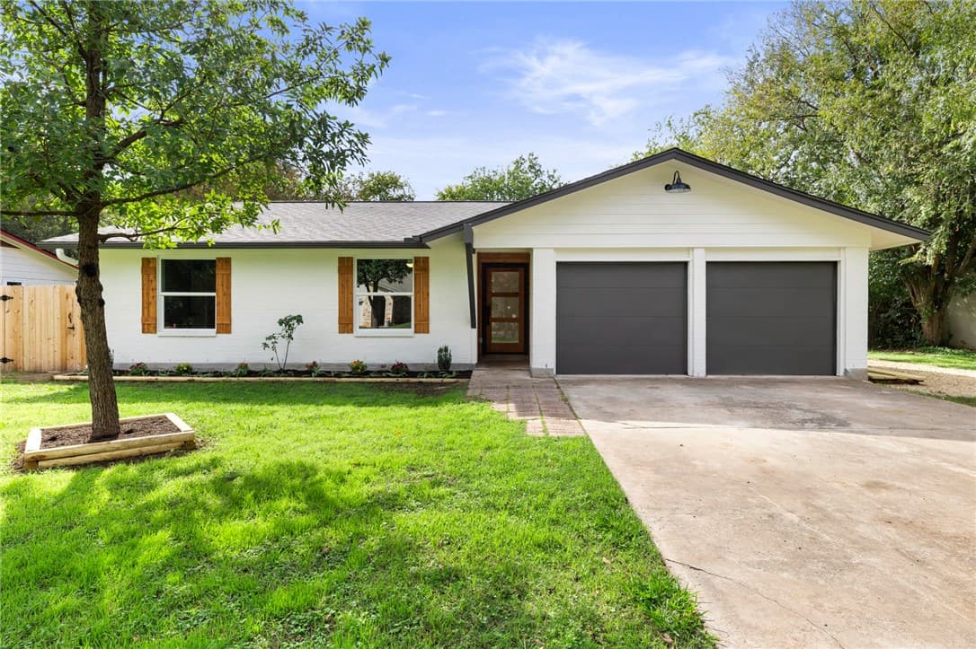 3204 Blue Ridge Dr