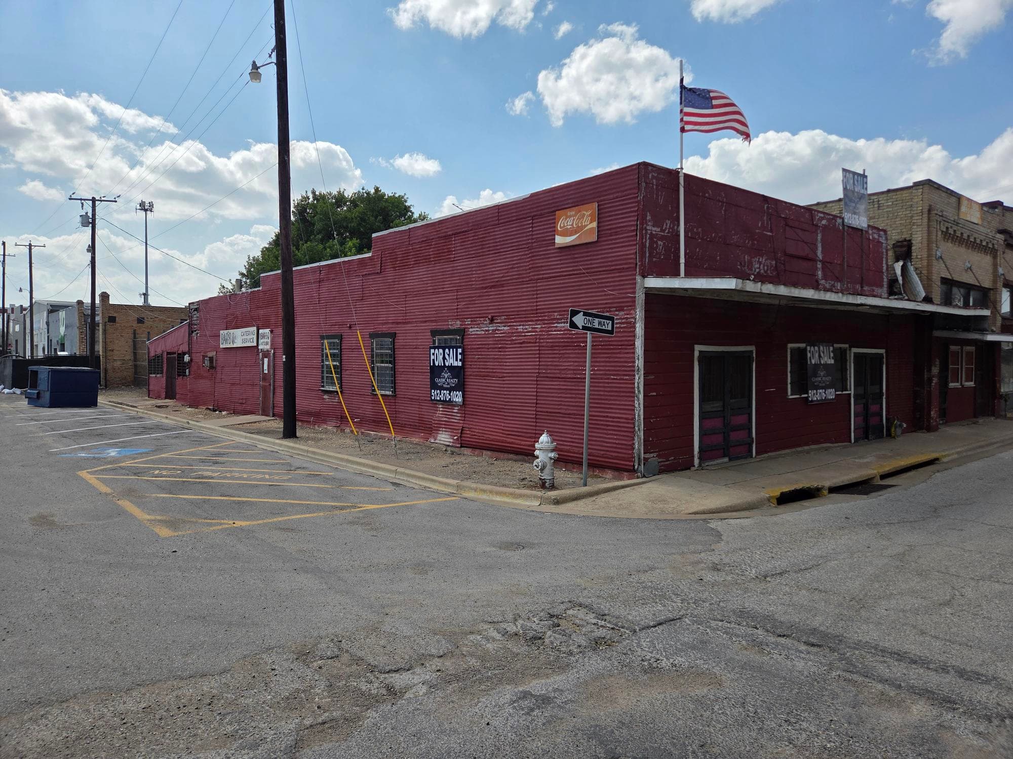 101 N Main St