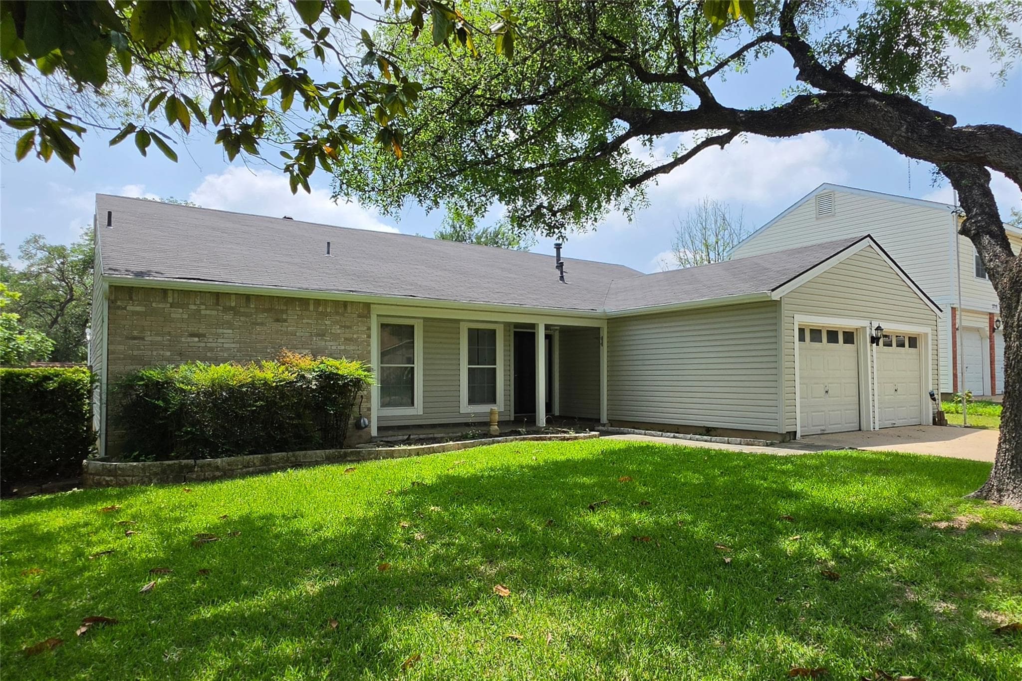 2713 Inridge Dr