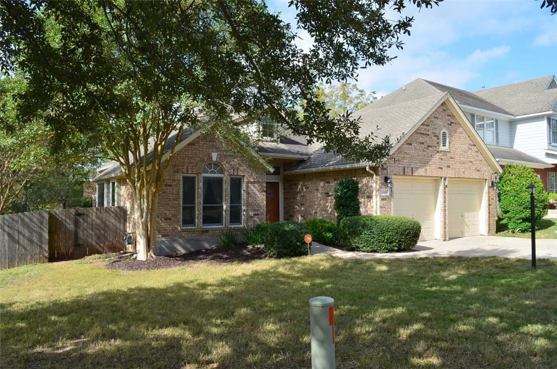 Main property image