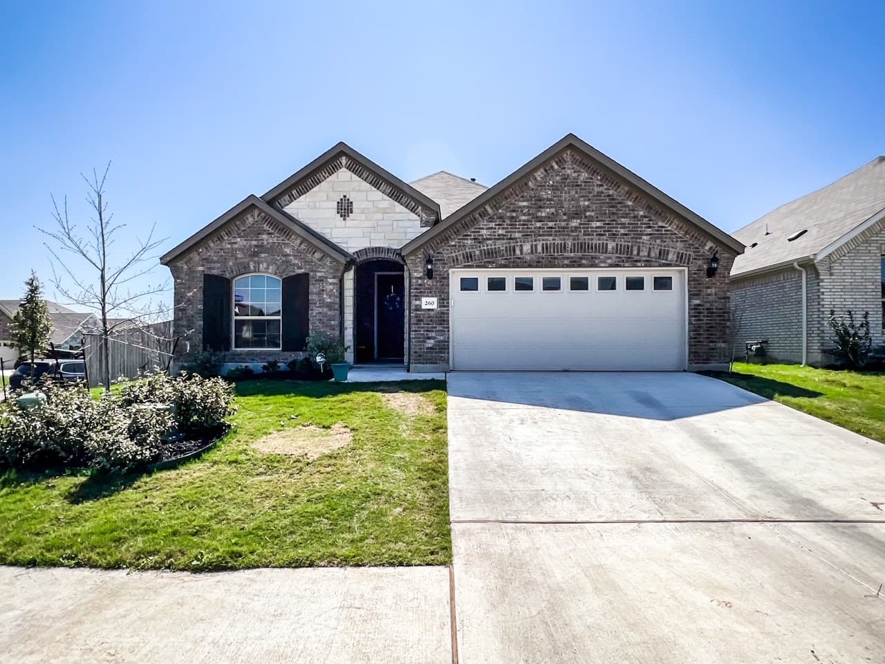 260 Short Leaf Dr