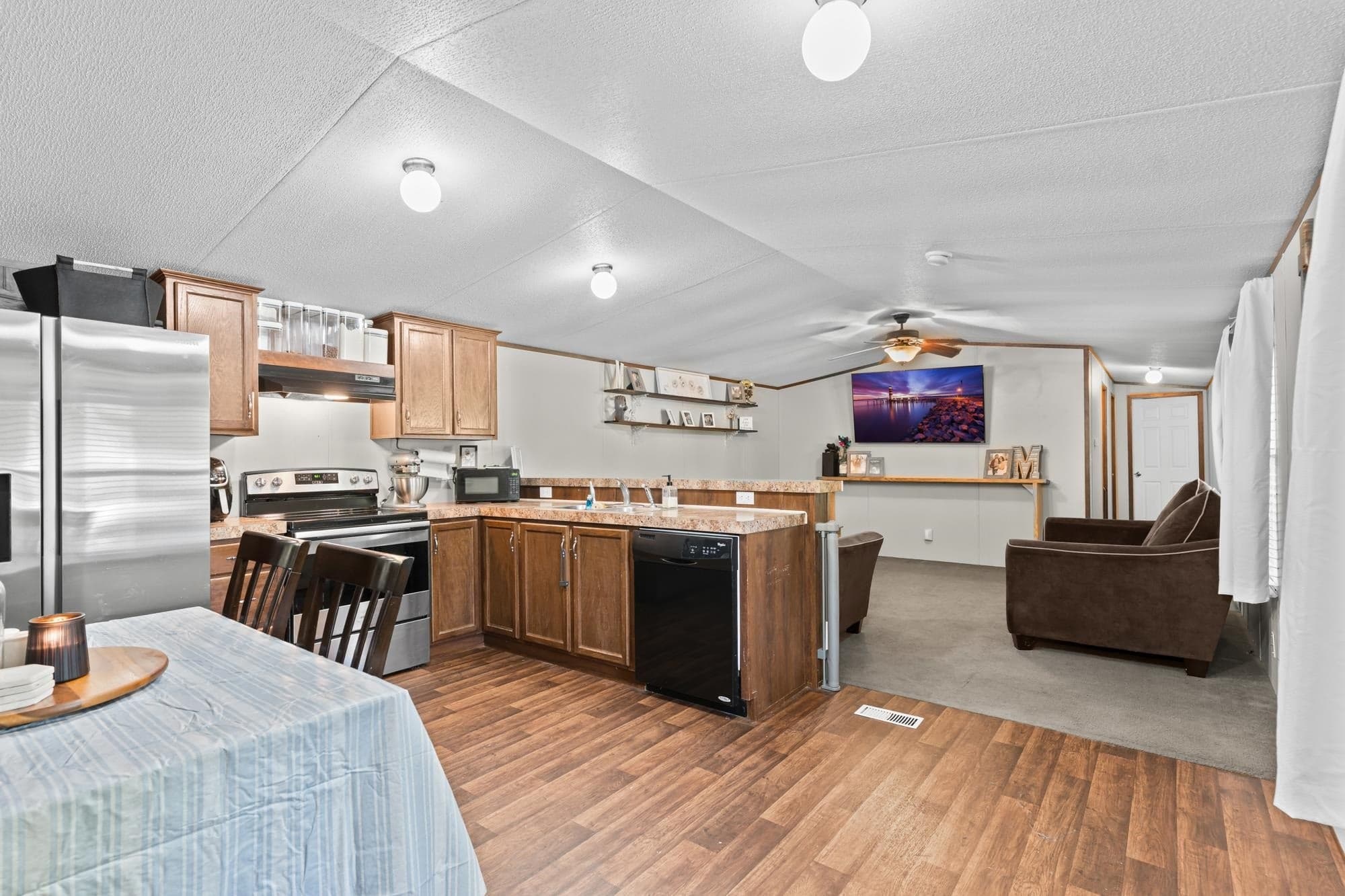 Gallery image 3