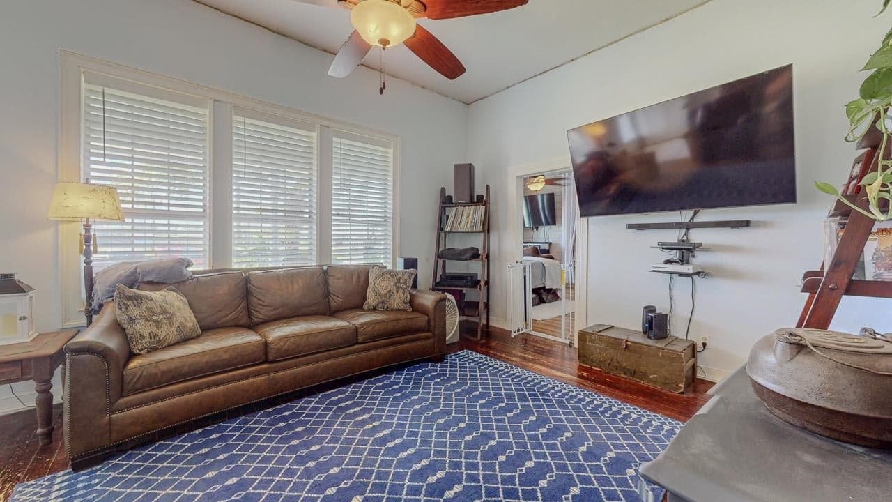 Gallery image 3