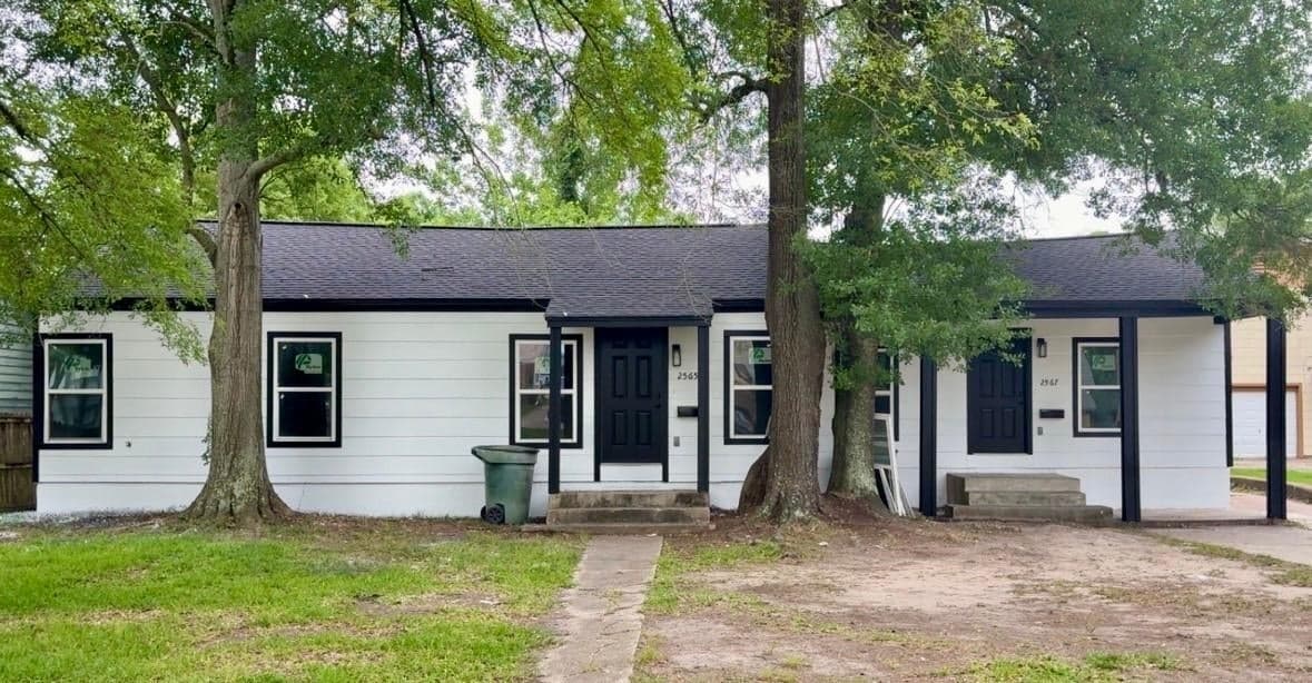 Main property image