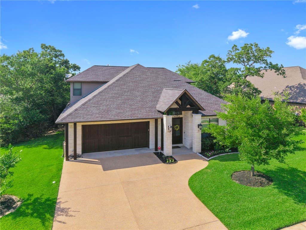 Main property image