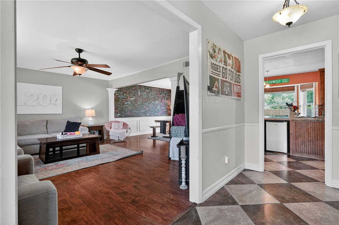 Gallery image 4