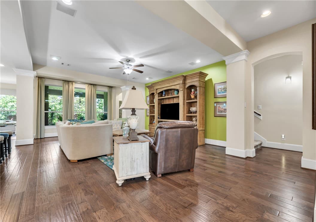 Gallery image 4