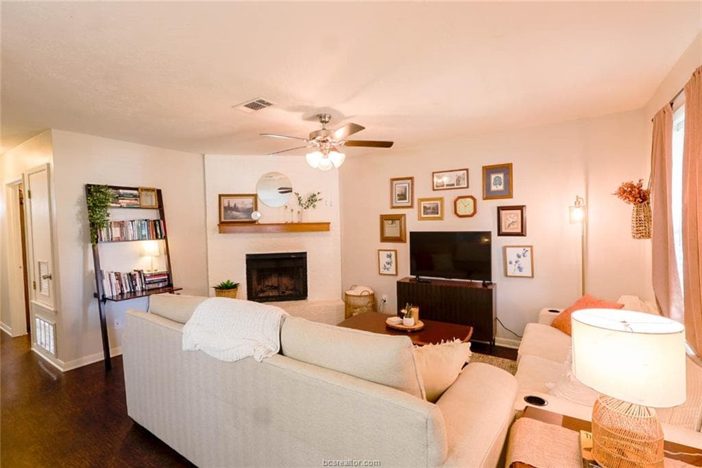 Gallery image 3