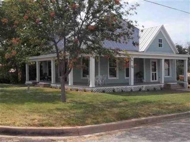 309 E Luce St