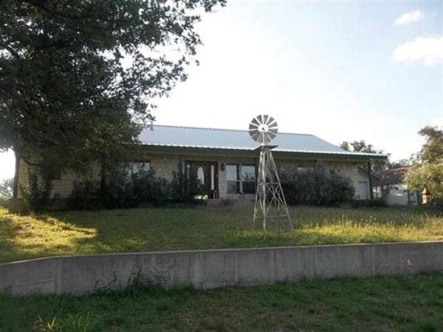 205 E Flag Creek Ranch Rd