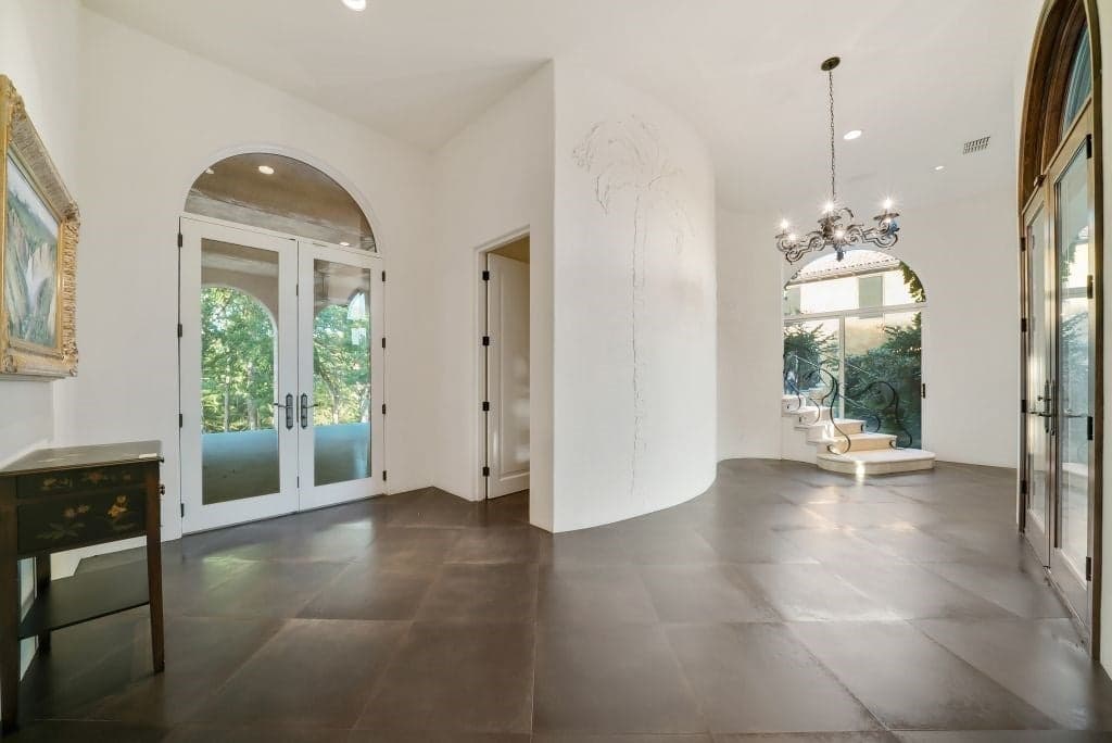 Gallery image 4