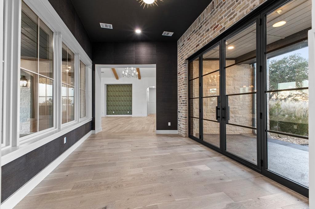 Gallery image 5