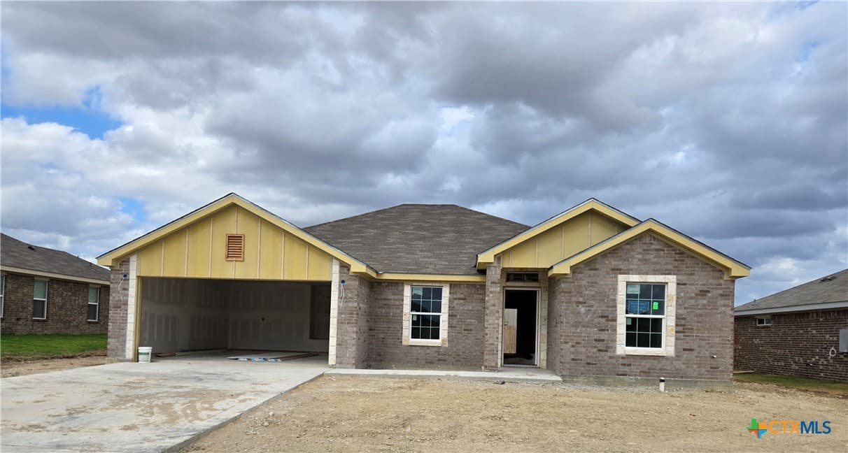 3203 Privet Dr