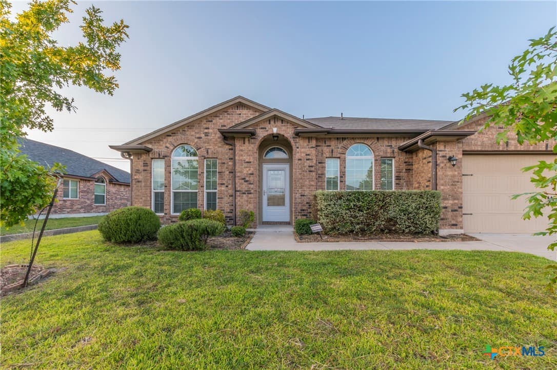407 Curtis Dr
