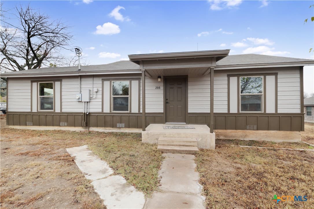 208 Sherman Ave