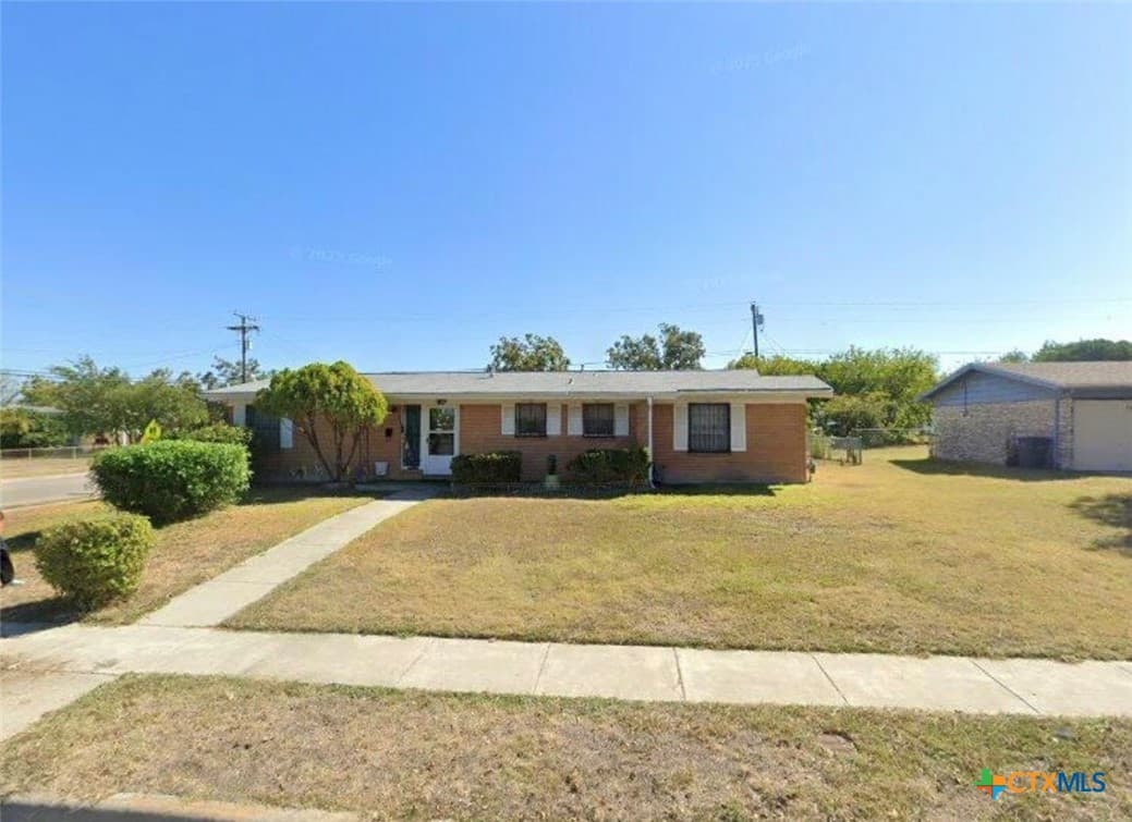 1200 Chippendale Dr