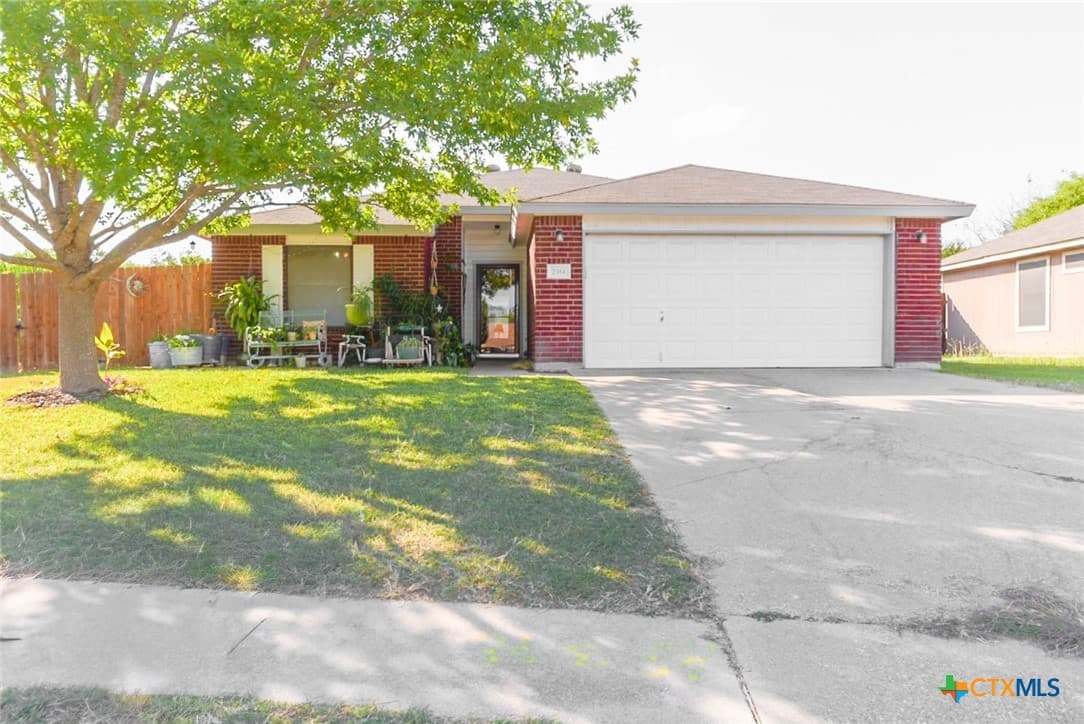 2314 Bernice Cir