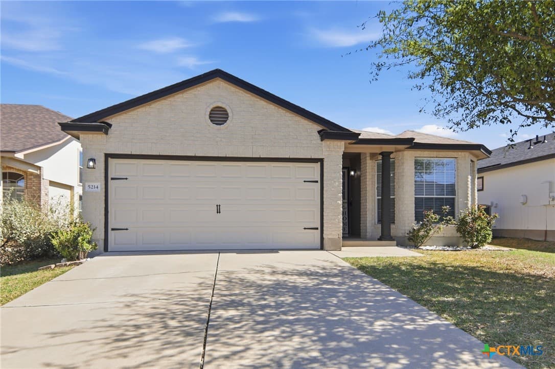 5214 Lions Gate Ln