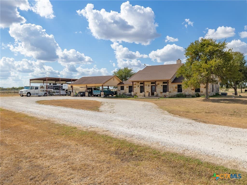Main property image