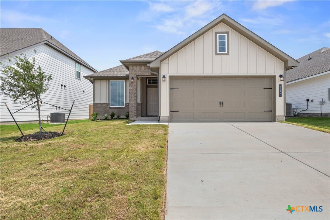 613 James Parker Cir