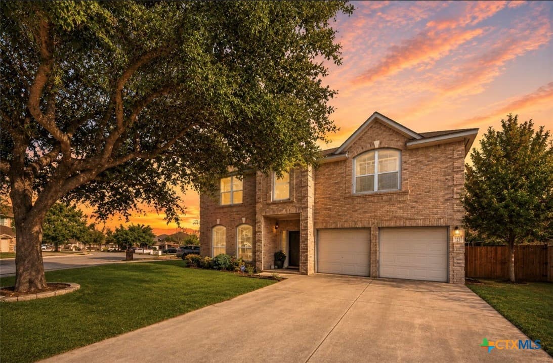 Main property image