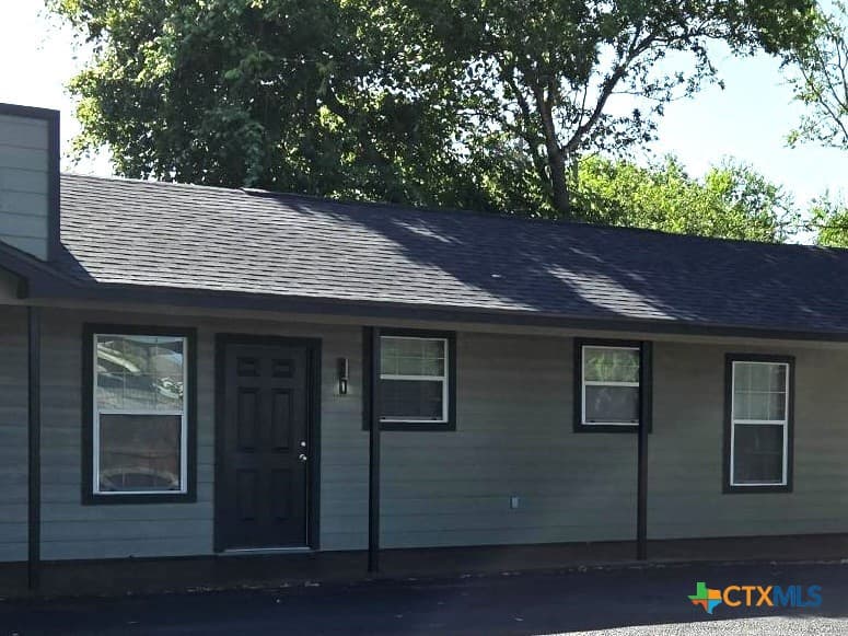 Main property image