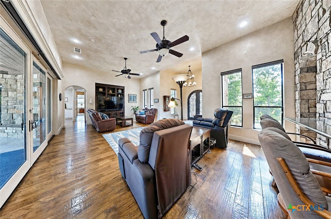 Gallery image 5