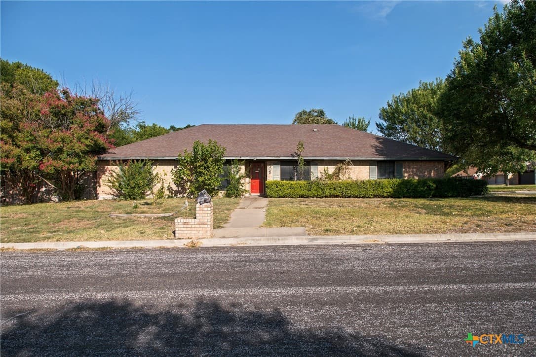 Main property image