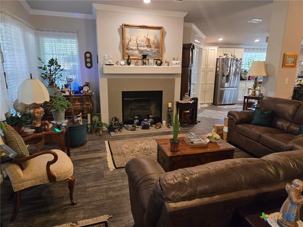 Gallery image 3