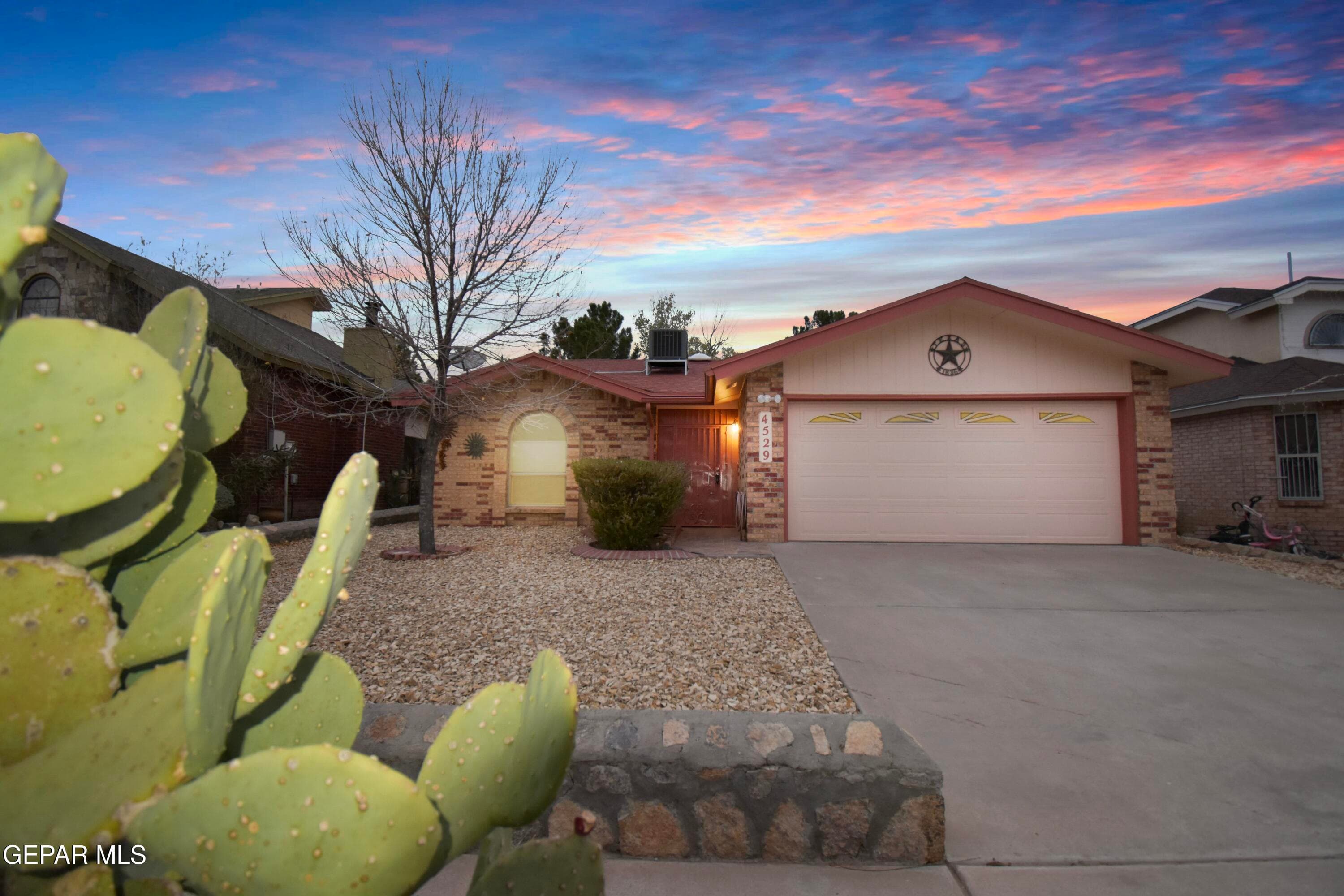 4529 Loma Grande Dr