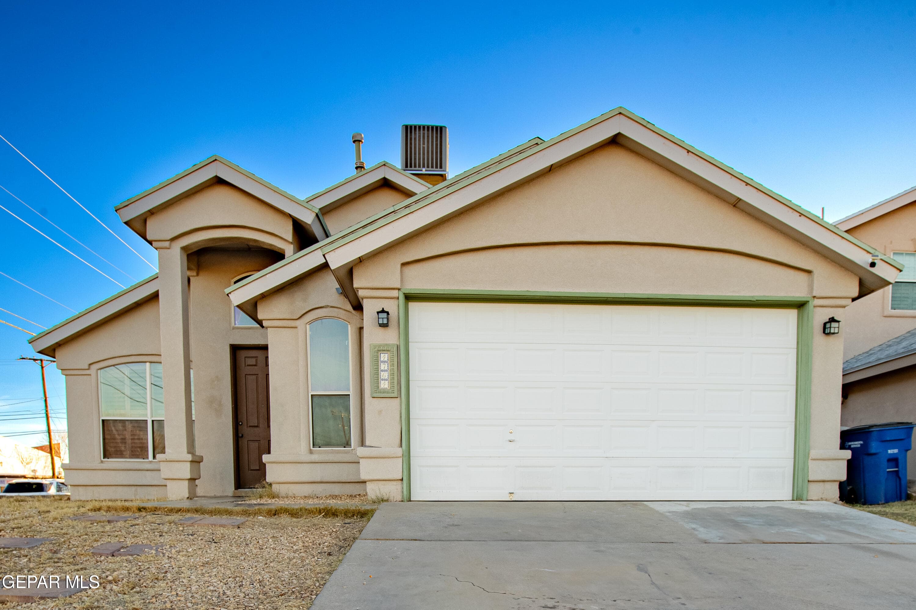 4764 Joel Dr