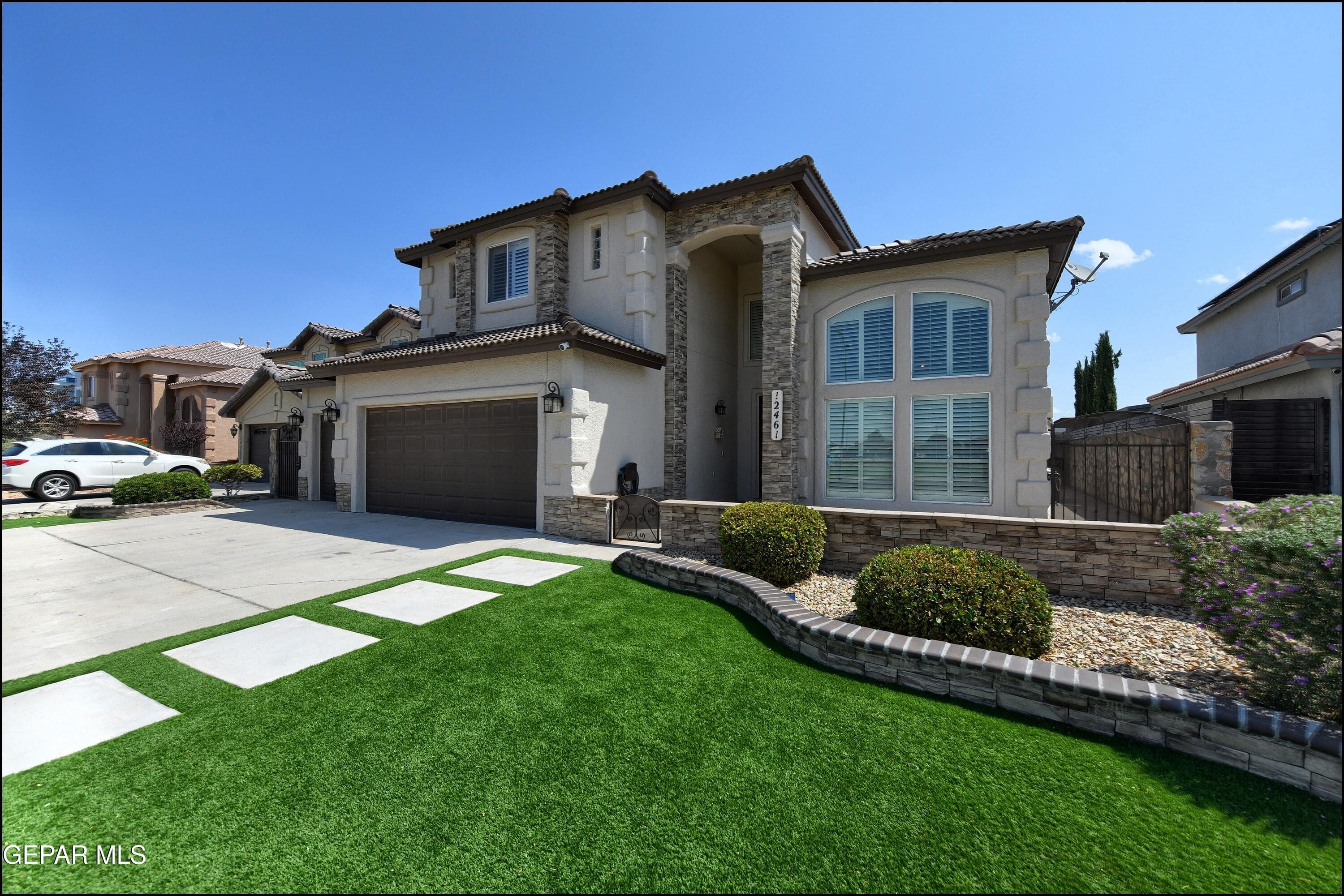 12461 Nina Pearl Dr