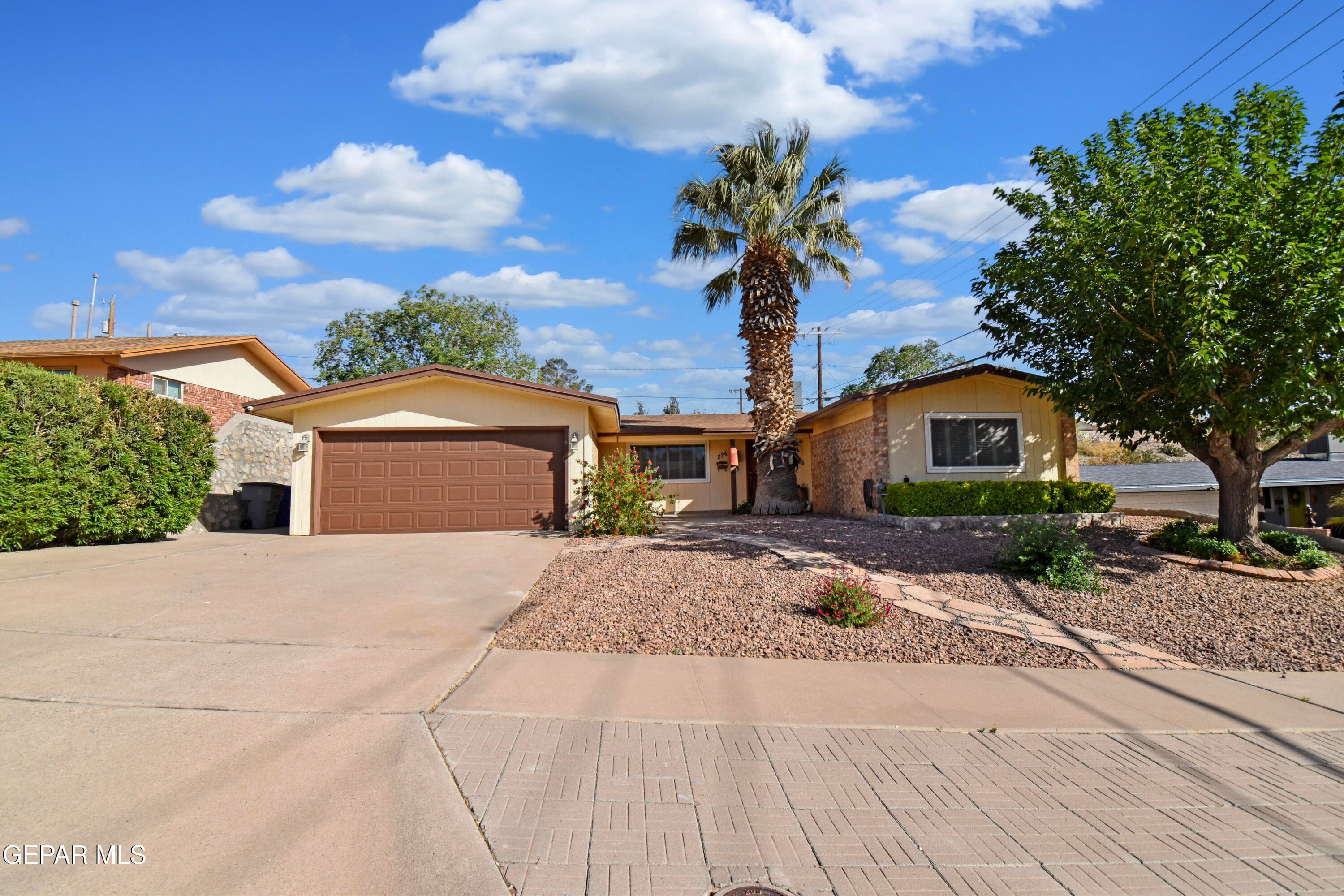 224 Lomont Dr